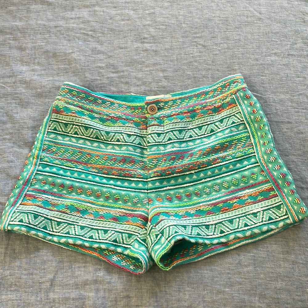 ANTHROPOLOGIE Elevenses Costa Aztec Embroidered Shorts 4
